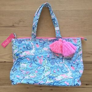 NWT Lilly Pulitzer Palm Beach Zip Tote Bali Blue "Lilly Loves Cape Cod"